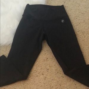 Abs2b crop high waste booty scrunch legging